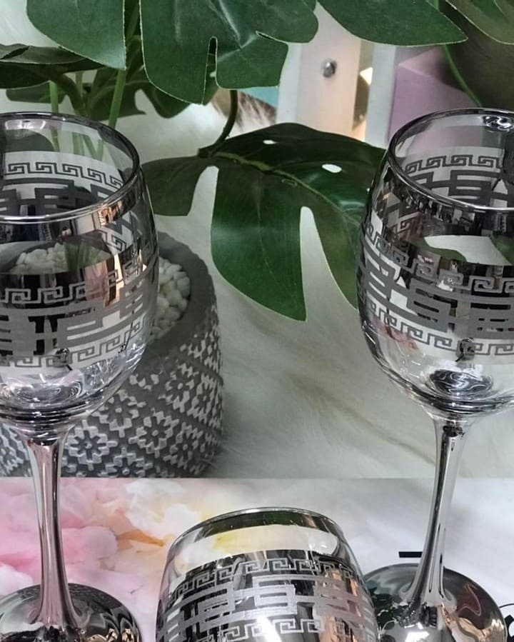 طقم كاسات بلاتينيوم